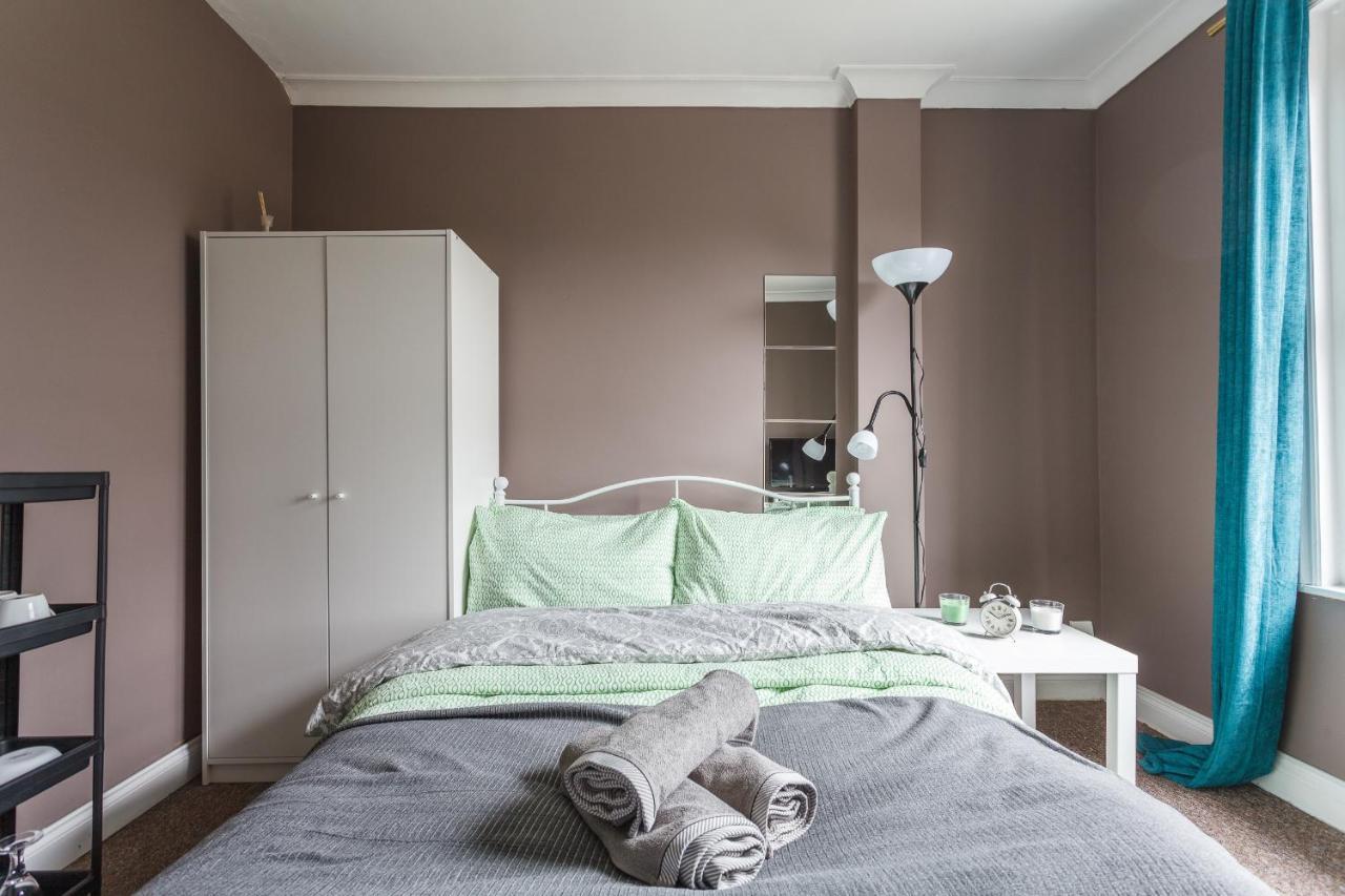 Shirley House 1, Guest House, Self Catering, Self Check In With Smart Locks, Use Of Fully Equipped Kitchen, Walking Distance To Southampton Central, Excellent Transport Links, Ideal For Longer Stays ภายนอก รูปภาพ