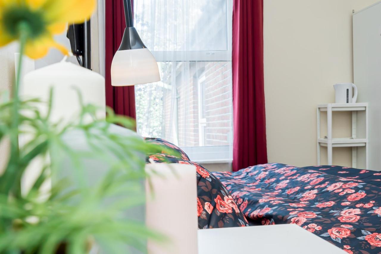 Shirley House 1, Guest House, Self Catering, Self Check In With Smart Locks, Use Of Fully Equipped Kitchen, Walking Distance To Southampton Central, Excellent Transport Links, Ideal For Longer Stays ภายนอก รูปภาพ
